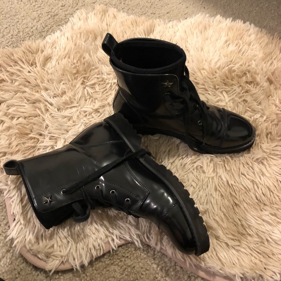 Tommy Hilfiger Shoes - SALE ❗️Tommy Hilfiger Boots